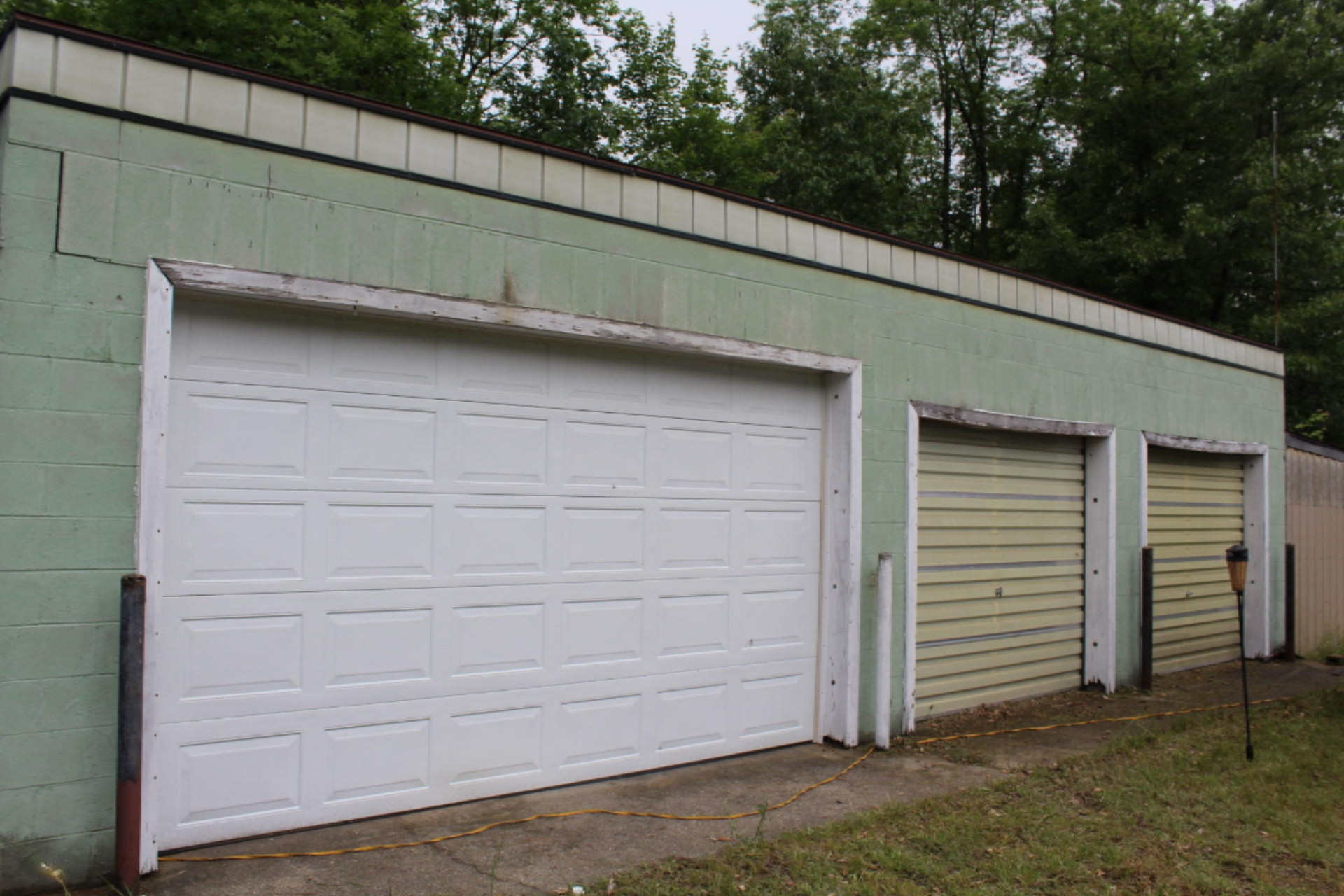 8740 East Ruth Drive Branch, MI 49402 - Photo 4 of 16 Additional garages