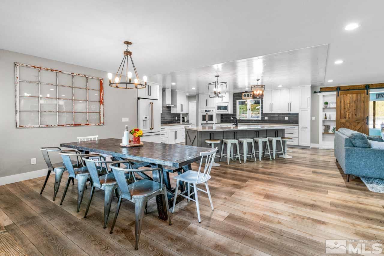 201 Surrey Drive Reno, NV 89521 - Photo 6 of 33 Photo 6