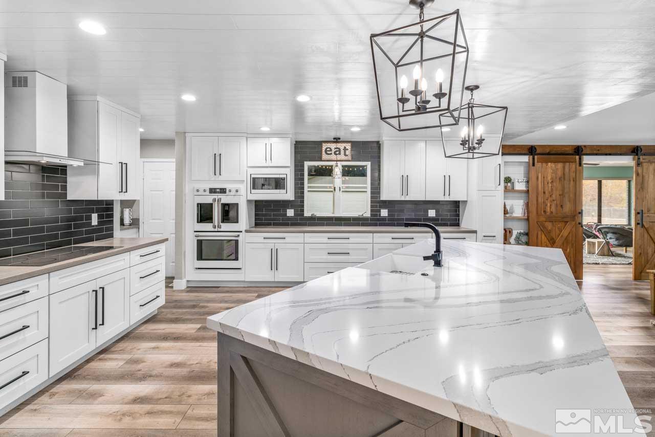 201 Surrey Drive Reno, NV 89521 - Photo 8 of 33 Photo 8