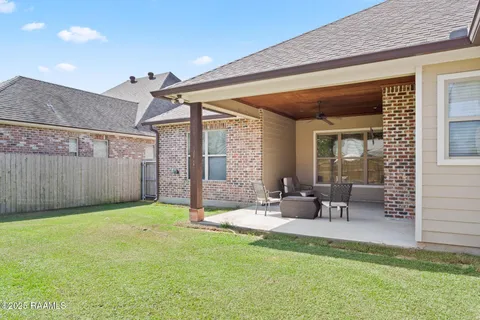 $324,000 | 116 Autumn Brook Drive, Broussard, LA 70518