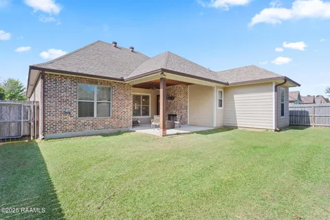 $324,000 | 116 Autumn Brook Drive, Broussard, LA 70518