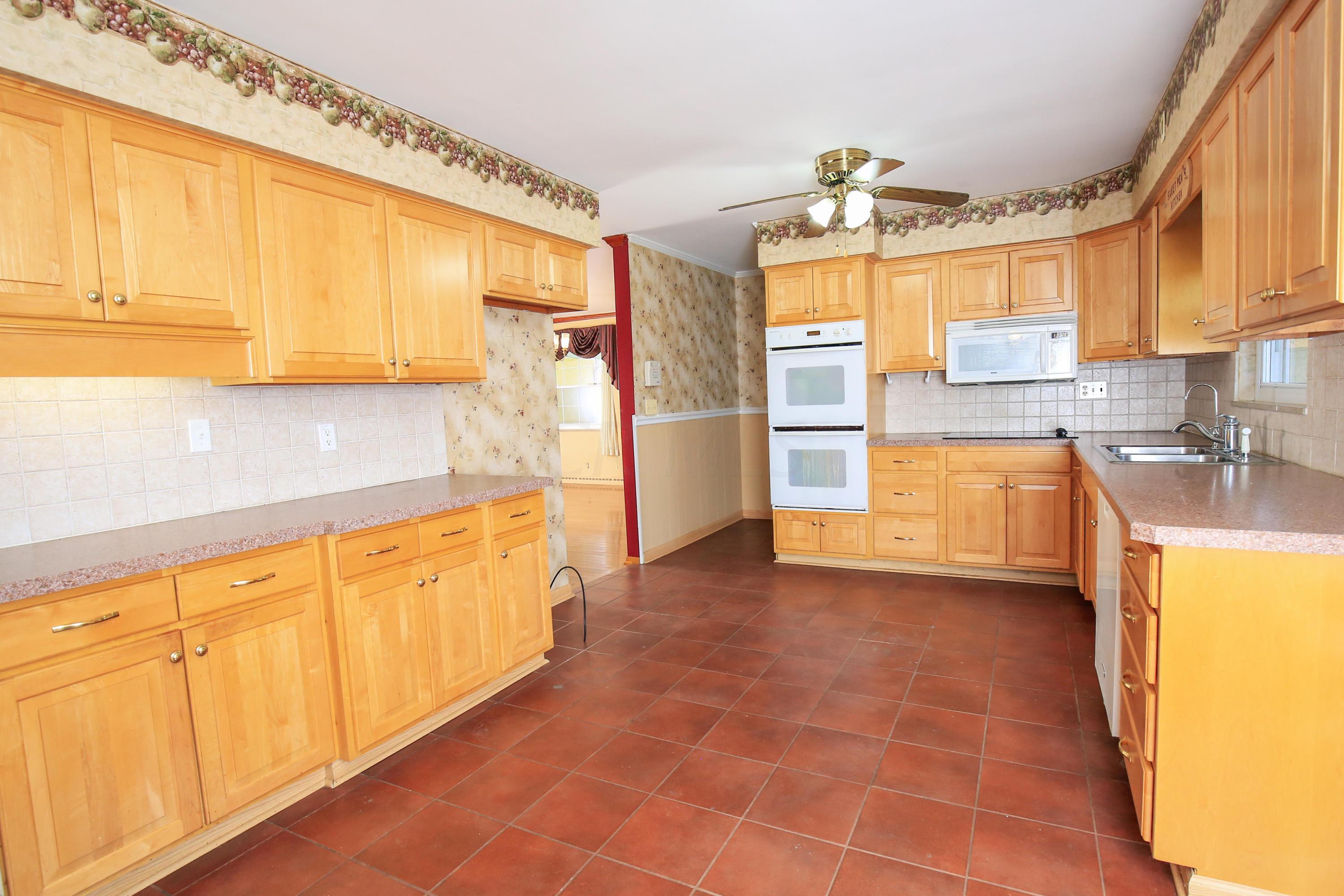 8055 Busey Road Pickerington, OH 43147 - Photo 9 of 77