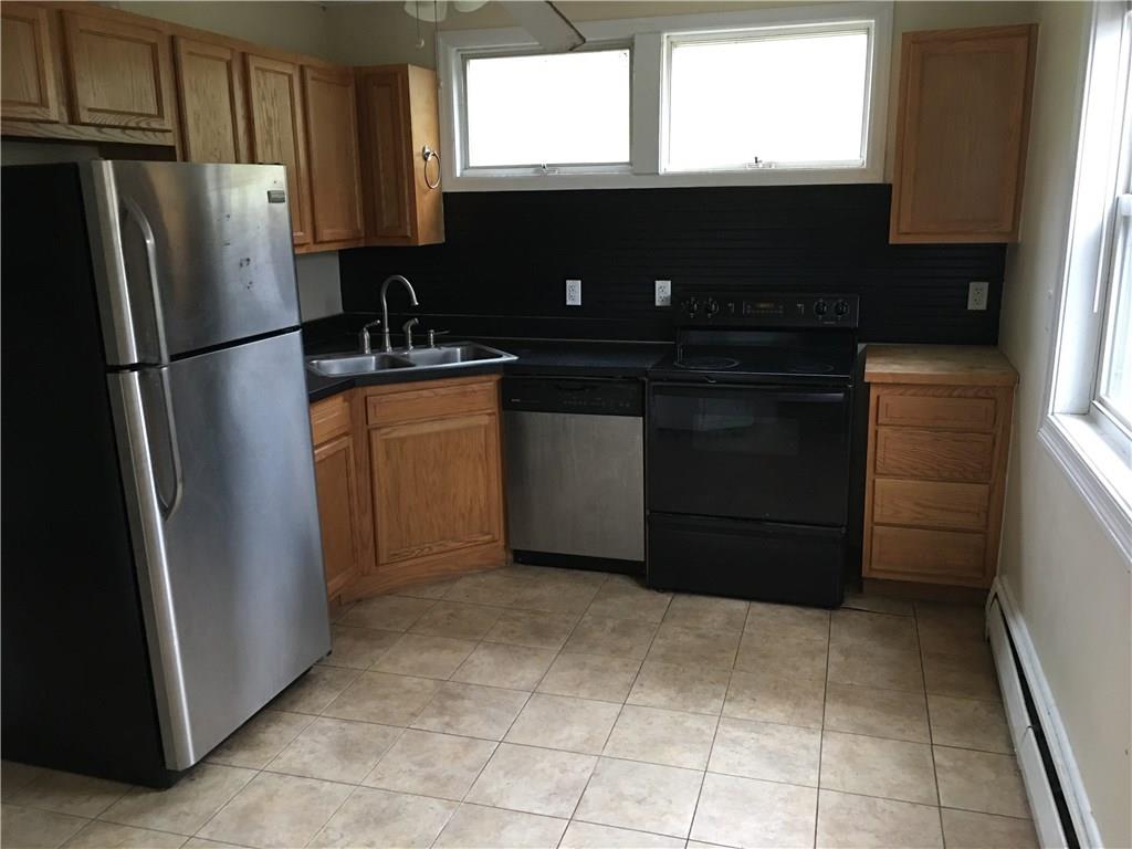 1352 Carnahan Road Pittsburgh, PA 15220 - Photo 3 of 11 Kitchen