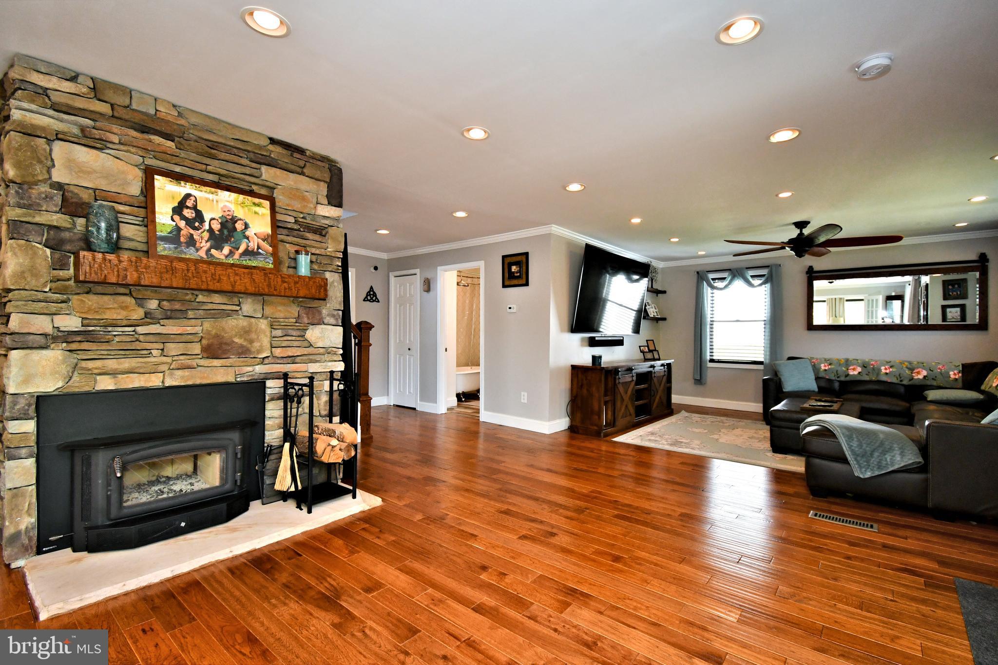 148 Pinehill Road Feasterville-Trevose, PA 19053 - Photo 16 of 85 Gallery Image 16