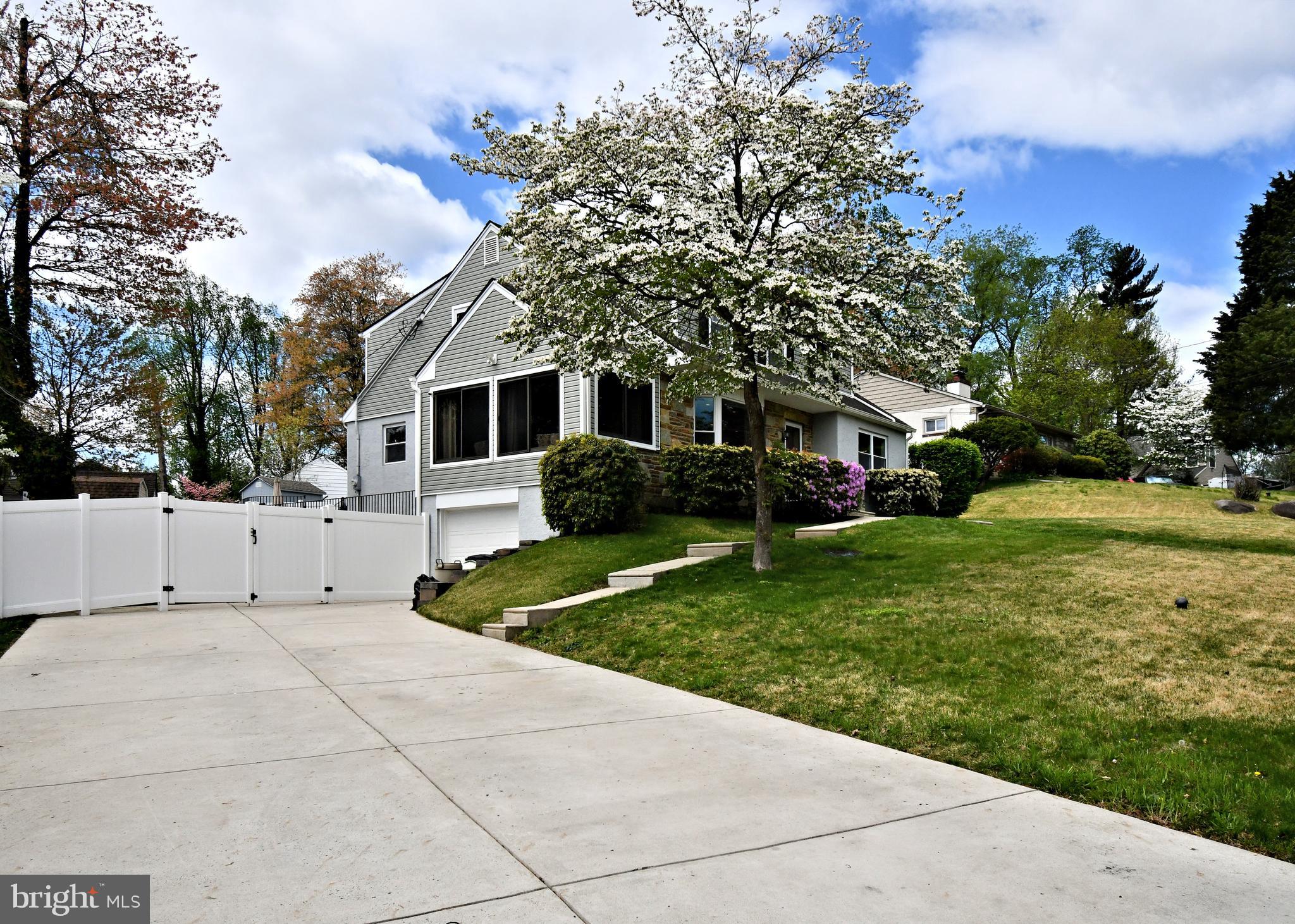 148 Pinehill Road Feasterville-Trevose, PA 19053 - Photo 2 of 85 Gallery Image 2