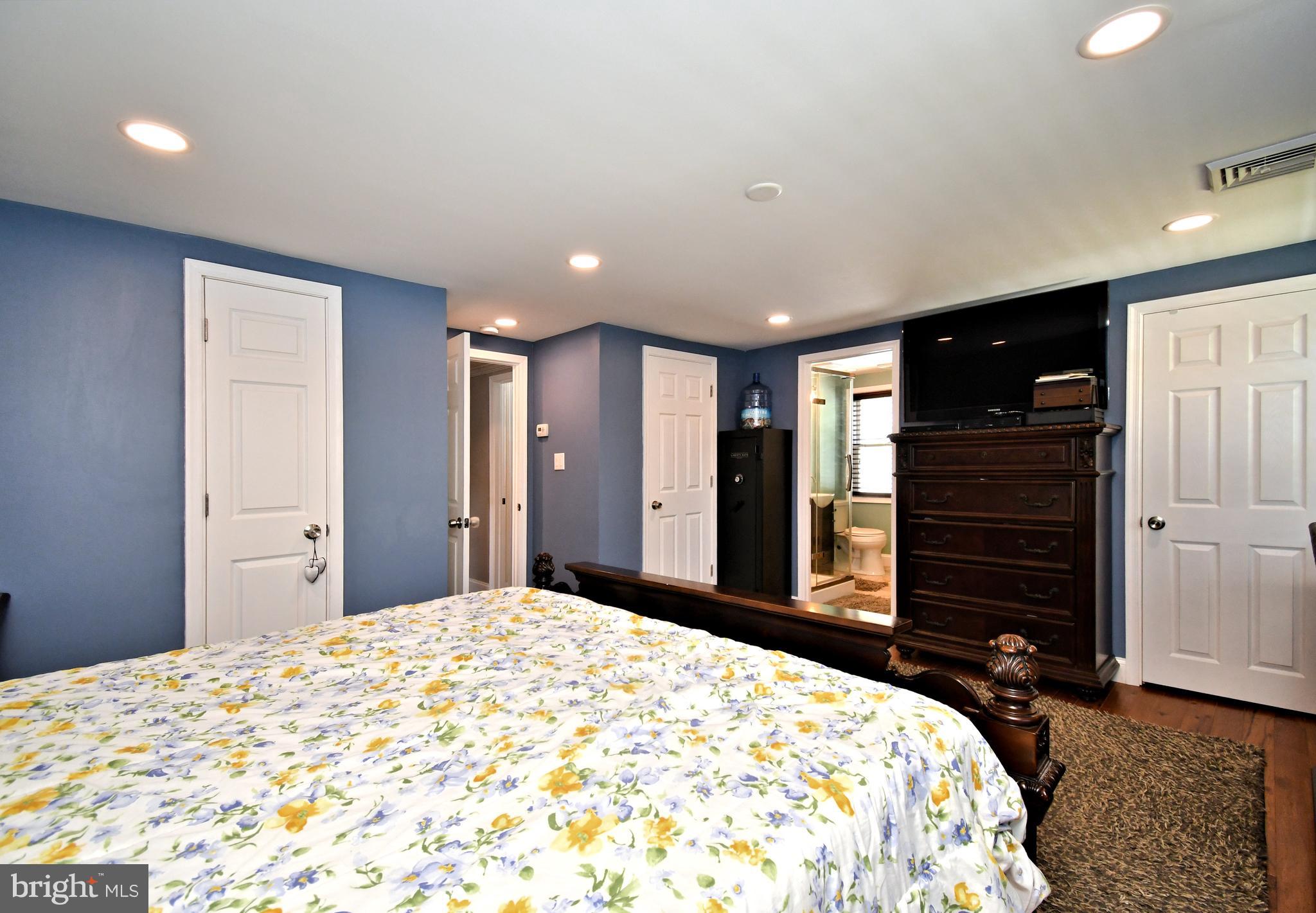 148 Pinehill Road Feasterville-Trevose, PA 19053 - Photo 51 of 85 Gallery Image 51