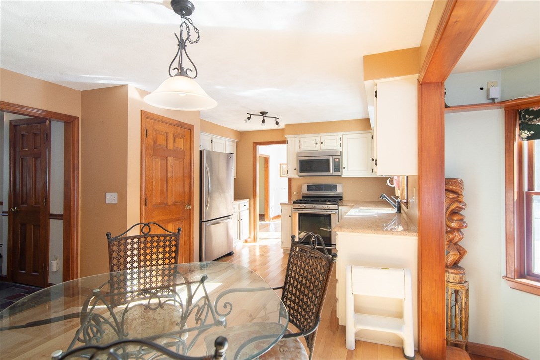 5 Spur Road Foster, RI 02825 - Photo 12 of 40