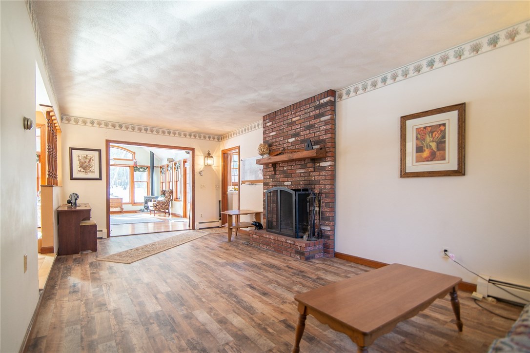 5 Spur Road Foster, RI 02825 - Photo 16 of 40