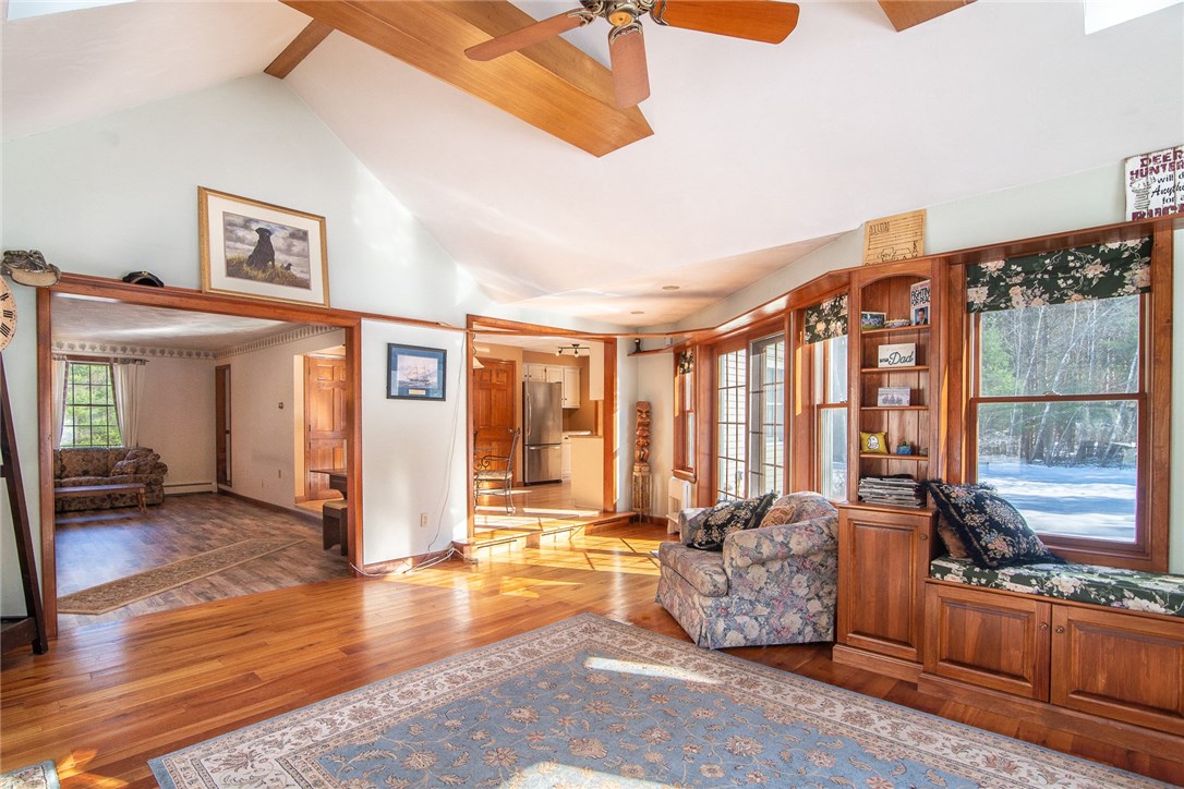 5 Spur Road Foster, RI 02825 - Photo 18 of 40