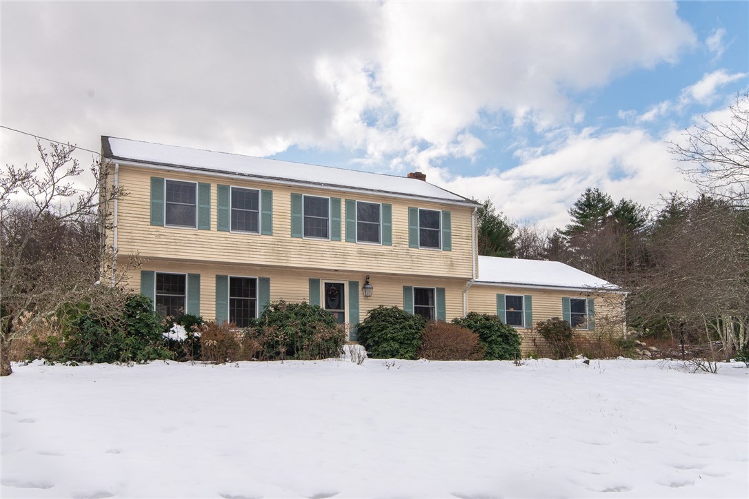 5 Spur Road Foster, RI 02825 - Photo 2 of 40