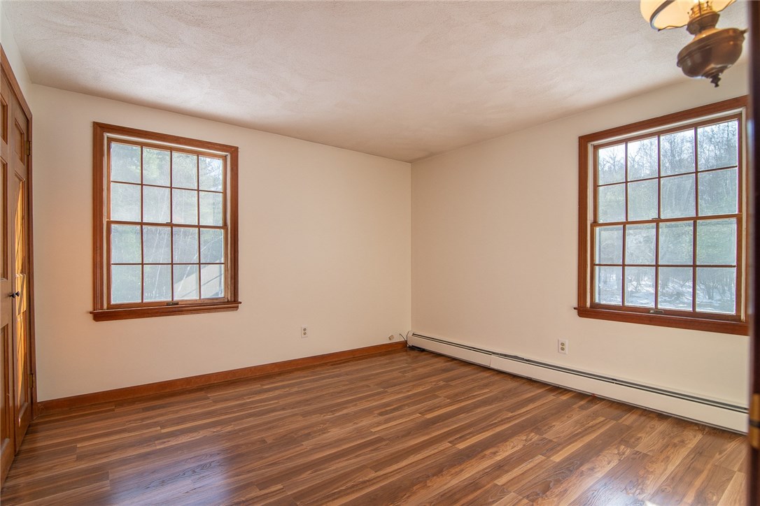 5 Spur Road Foster, RI 02825 - Photo 21 of 40