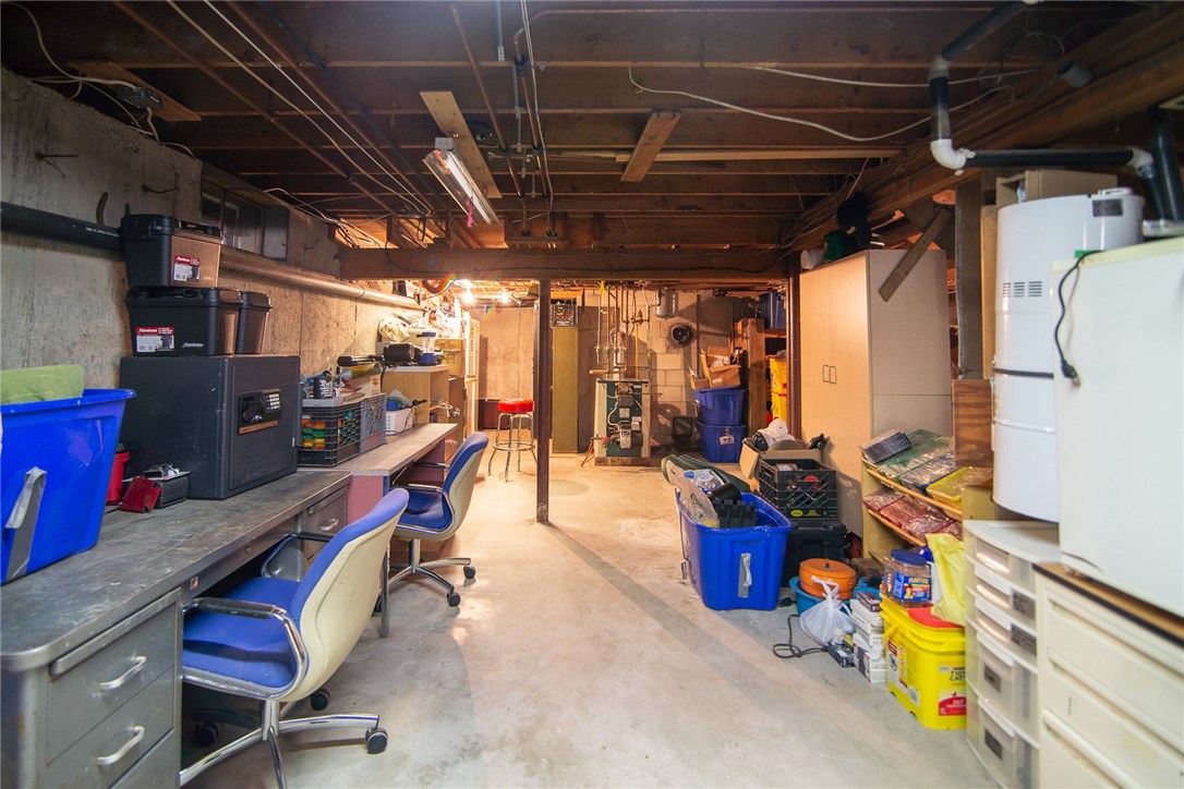 5 Spur Road Foster, RI 02825 - Photo 33 of 40