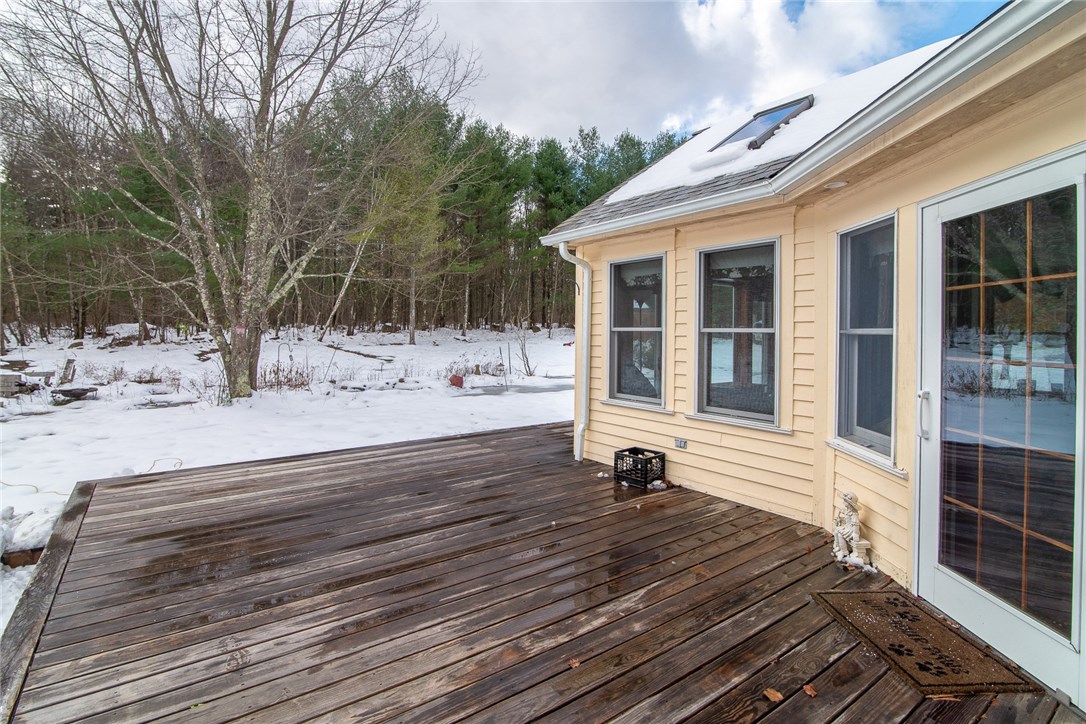 5 Spur Road Foster, RI 02825 - Photo 35 of 40