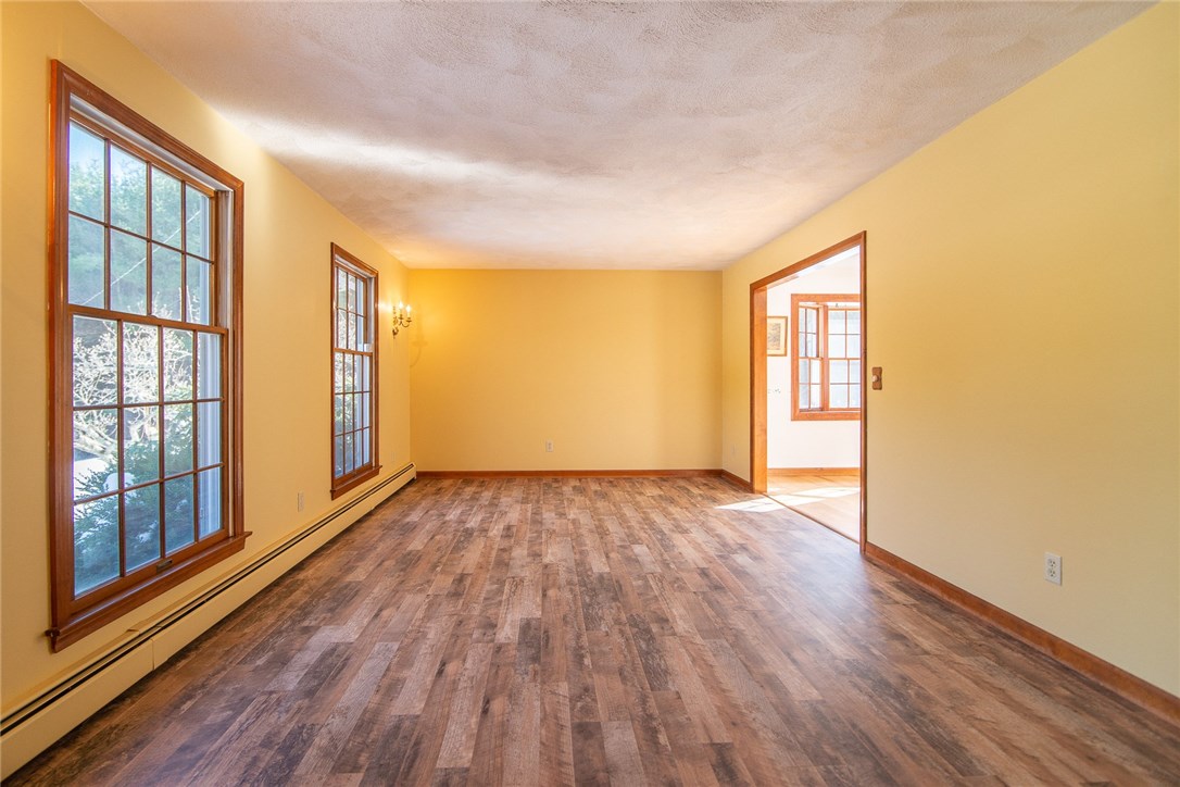 5 Spur Road Foster, RI 02825 - Photo 5 of 40