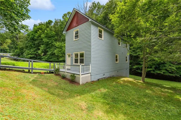$475,000 | 512 Poplar Grove Road, Boone, NC 28607