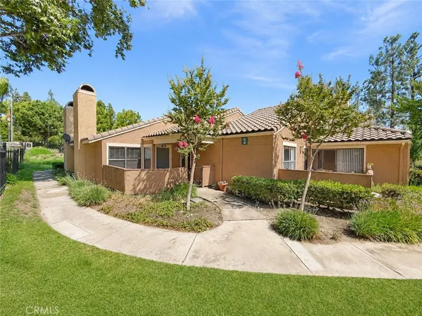 $2,700 | 10655 Lemon Avenue, Unit 202, Rancho Cucamonga, CA 91737