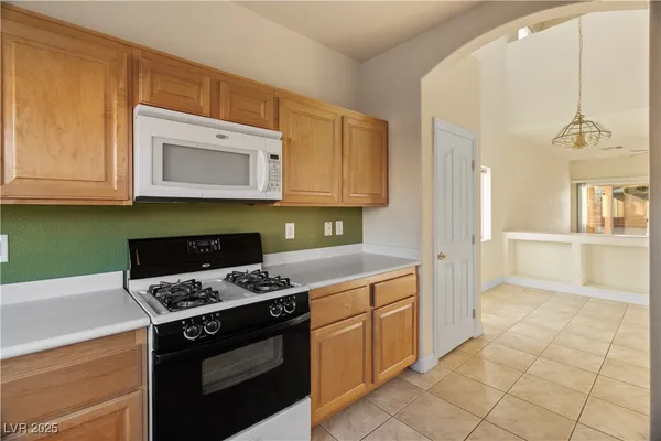 $379,900 | 2715 Brinkley Manor Street, Laughlin, NV 89029