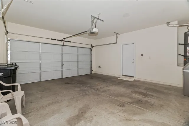 $379,900 | 2715 Brinkley Manor Street, Laughlin, NV 89029