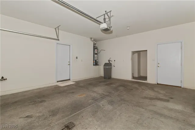 $379,900 | 2715 Brinkley Manor Street, Laughlin, NV 89029