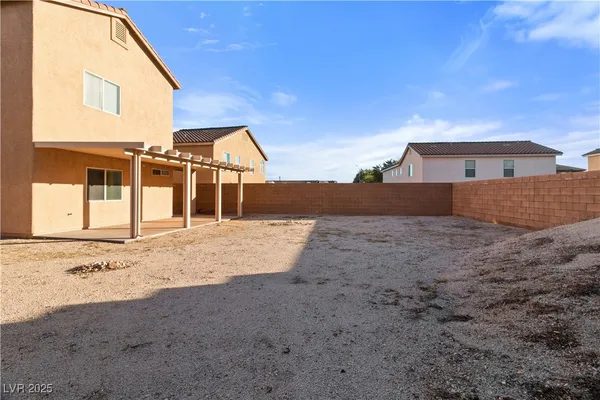 $379,900 | 2715 Brinkley Manor Street, Laughlin, NV 89029