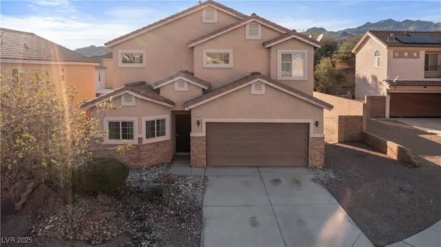 $379,900 | 2715 Brinkley Manor Street, Laughlin, NV 89029