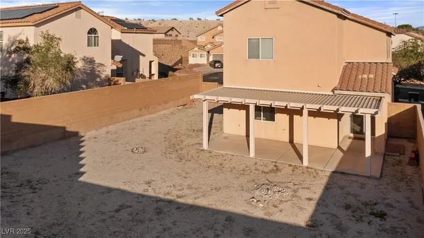 $379,900 | 2715 Brinkley Manor Street, Laughlin, NV 89029