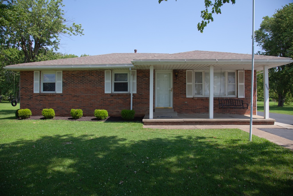 4200 Fickas Road Evansville, IN 47714 - Photo 1 of 32 Gallery Image 1