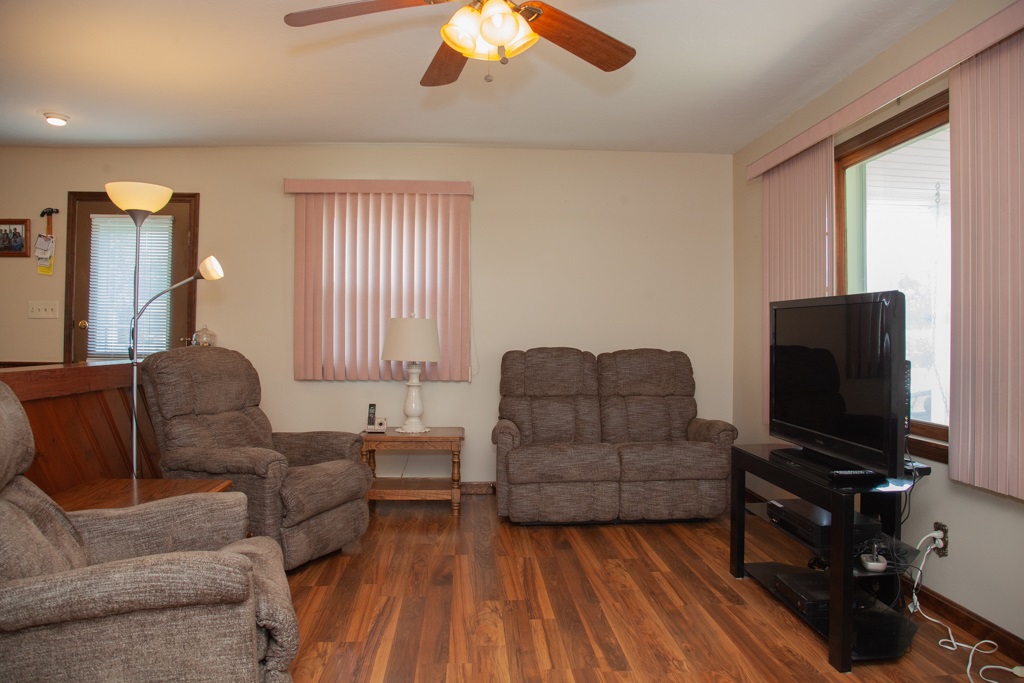 4200 Fickas Road Evansville, IN 47714 - Photo 13 of 32 Gallery Image 13
