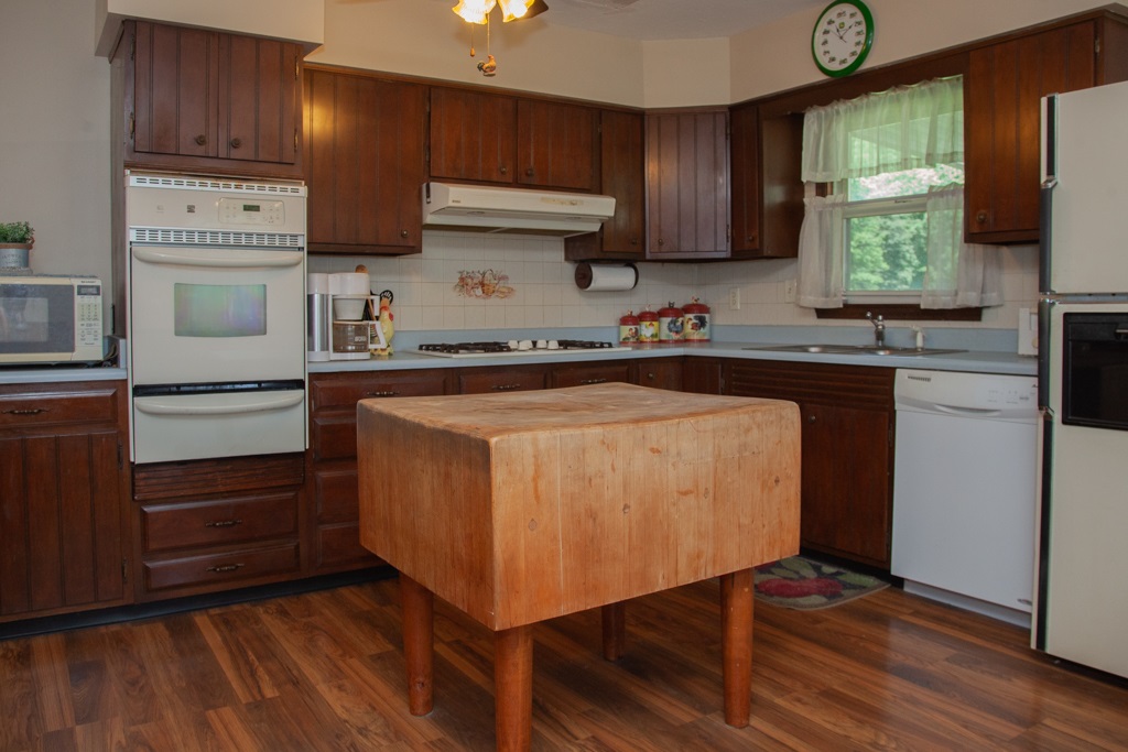 4200 Fickas Road Evansville, IN 47714 - Photo 16 of 32 Gallery Image 16