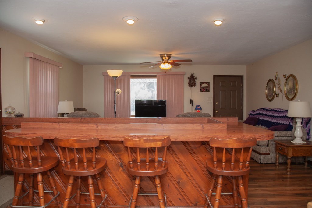 4200 Fickas Road Evansville, IN 47714 - Photo 17 of 32 Gallery Image 17
