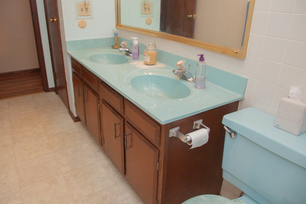 4200 Fickas Road Evansville, IN 47714 - Photo 9 of 32 Gallery Image 9