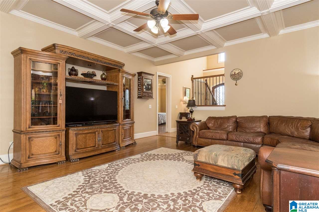 1409 Scout Ridge Drive Hoover, AL 35244 - Photo 5 of 45