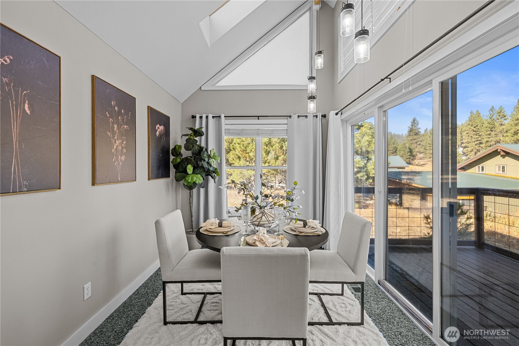 2552 Hidden Valley Road Cle Elum, WA 98922 - Photo 10 of 39