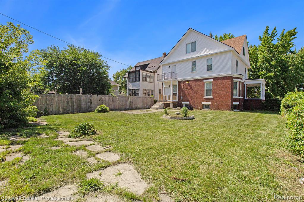 605 Calvert Avenue Detroit, MI 48202 - Photo 24 of 25