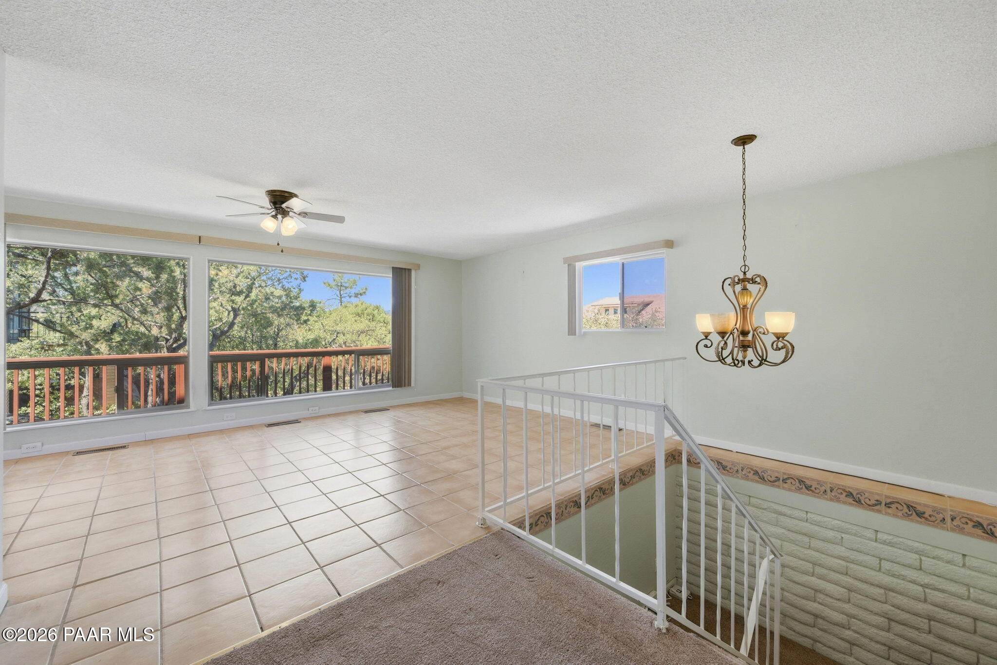 1775 Grandview Road Prescott, AZ 86305 - Photo 22 of 42 a view of an empty room with a window