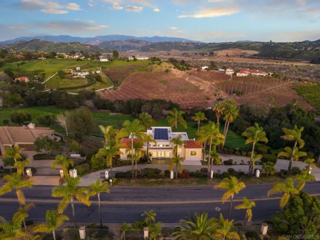 $1,749,995 | 4462 Fallsbrae Road, Fallbrook, CA 92028