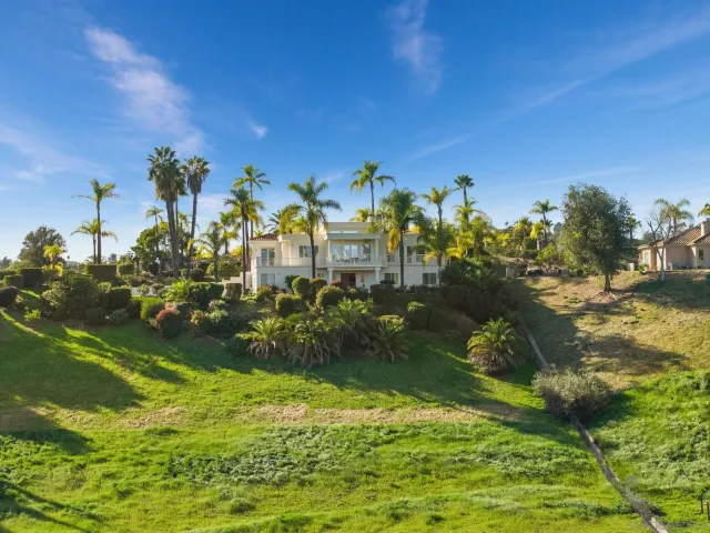 $1,749,995 | 4462 Fallsbrae Road, Fallbrook, CA 92028