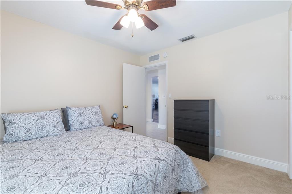 4711 Ridge Point Drive Tampa, FL 33624 - Photo 13 of 29