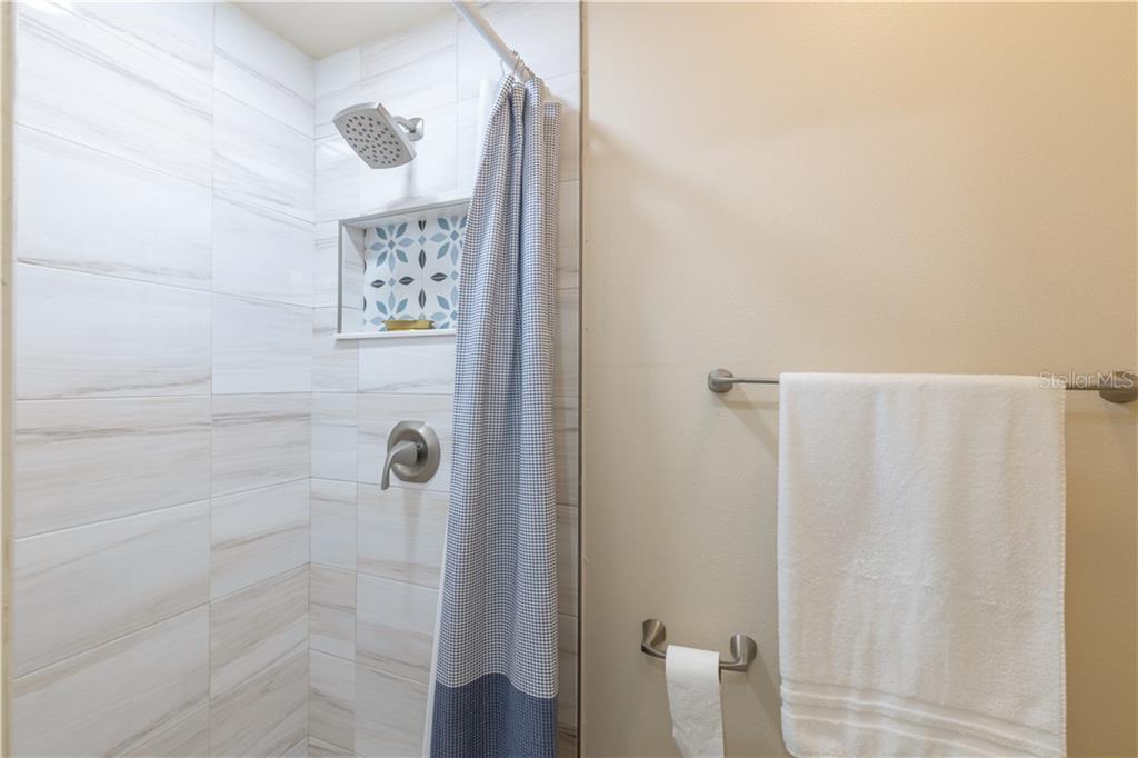 4711 Ridge Point Drive Tampa, FL 33624 - Photo 21 of 29