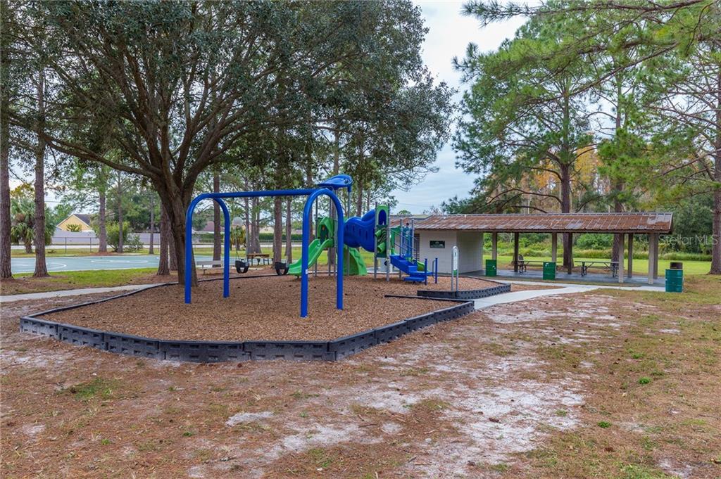 4711 Ridge Point Drive Tampa, FL 33624 - Photo 27 of 29