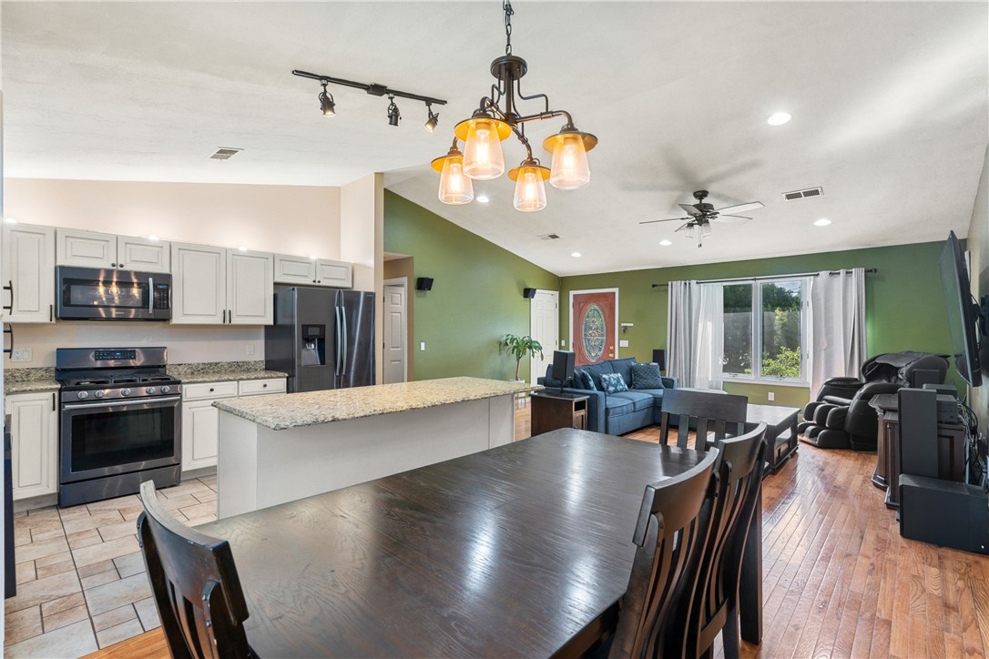 431 Hopkins Hill Road Coventry, RI 02816 - Photo 15 of 38 Gallery Image 15