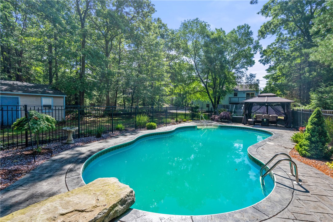 431 Hopkins Hill Road Coventry, RI 02816 - Photo 36 of 38 Gallery Image 36