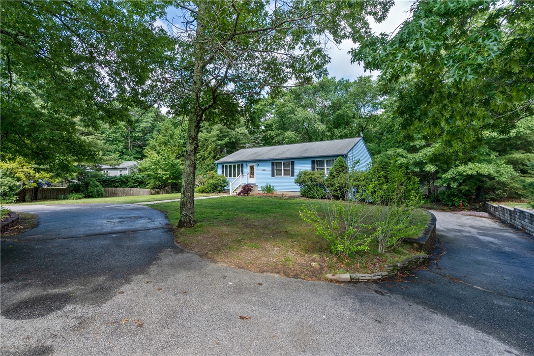 431 Hopkins Hill Road Coventry, RI 02816 - Photo 5 of 38 Gallery Image 5