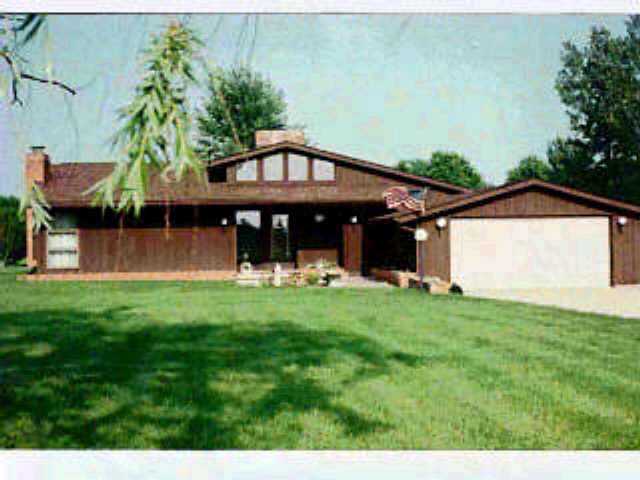 555 South Section Line Road Delaware, OH 43015 - Photo 1 of 1