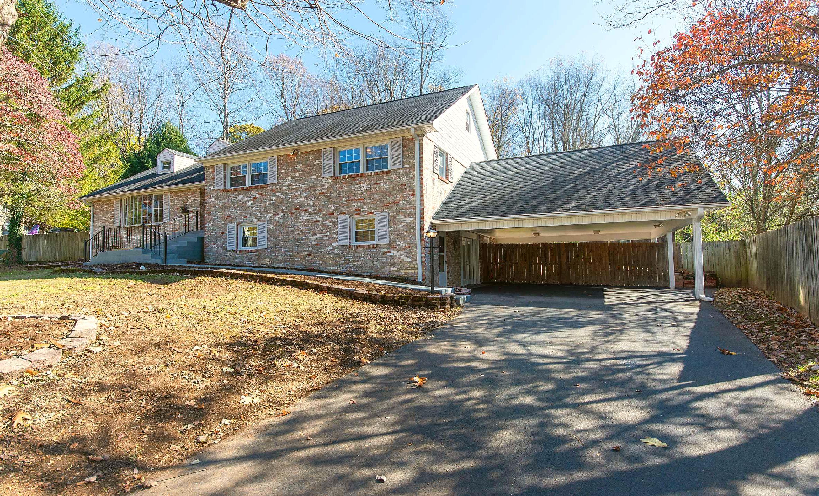 205 Beechwood Road Bristol, TN 37620 - Photo 1 of 30 Beechwood 19
