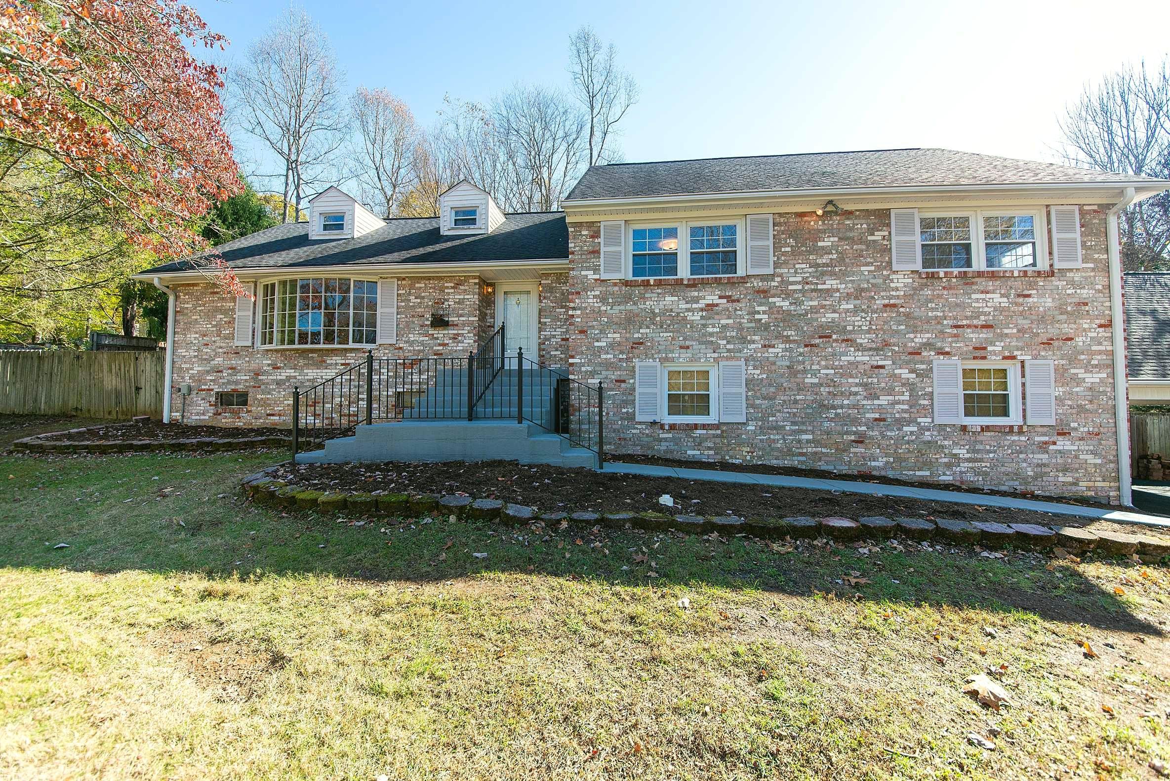 205 Beechwood Road Bristol, TN 37620 - Photo 3 of 30 Beechwood 21