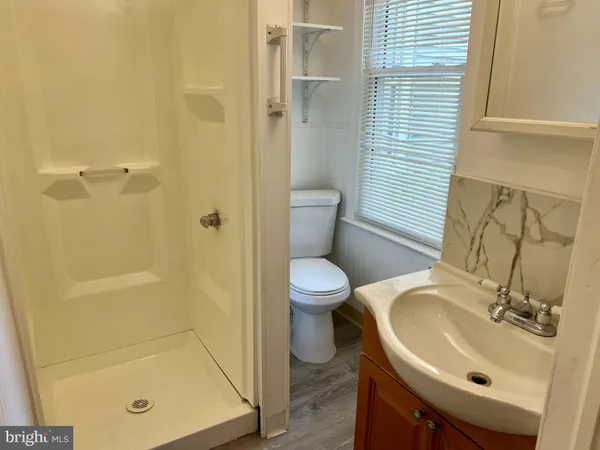 $2,500 | 1134 Brunswick Avenue, Trenton, NJ 08638