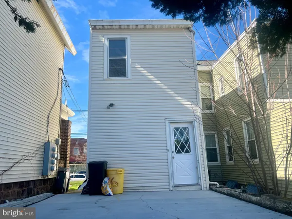 $2,500 | 1134 Brunswick Avenue, Trenton, NJ 08638