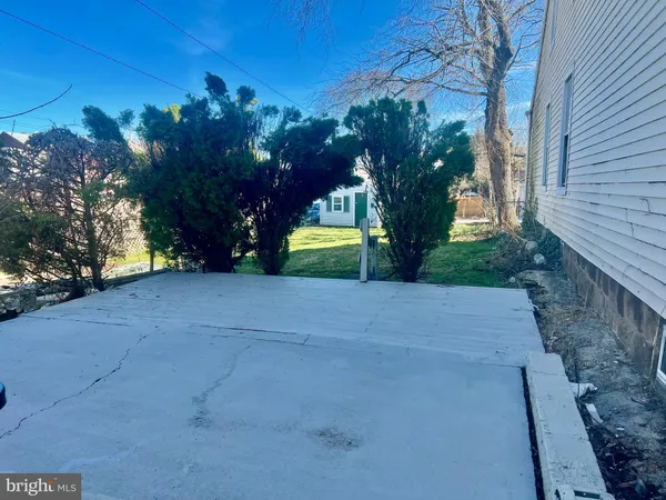 $2,500 | 1134 Brunswick Avenue, Trenton, NJ 08638