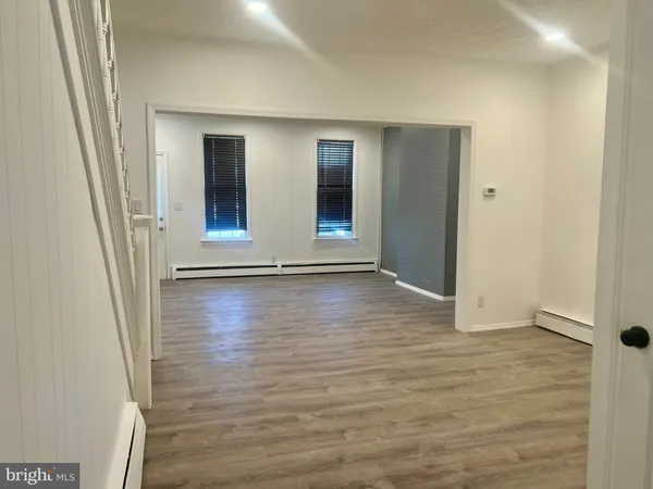 $2,500 | 1134 Brunswick Avenue, Trenton, NJ 08638